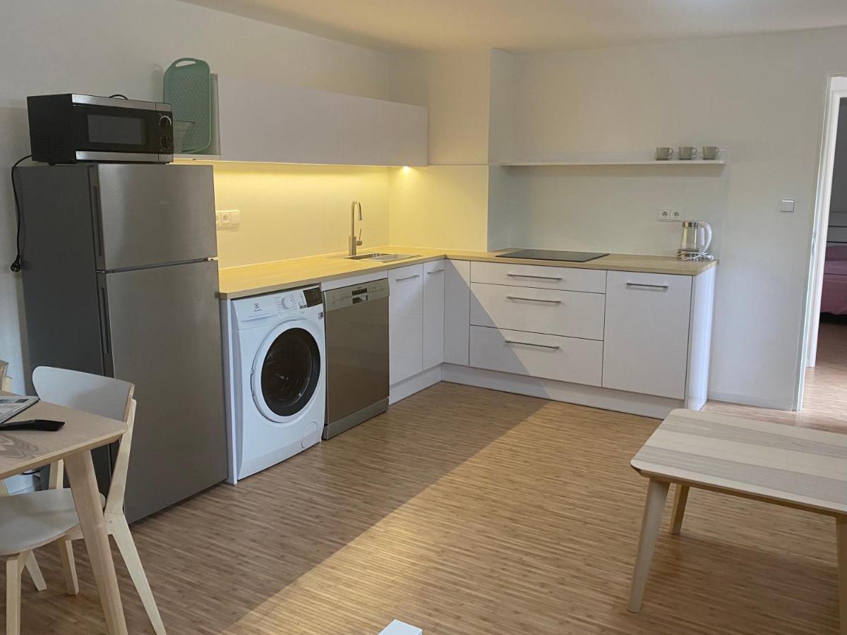 Red Travel Apartment Dvůr Králové nad Labem Dış mekan fotoğraf